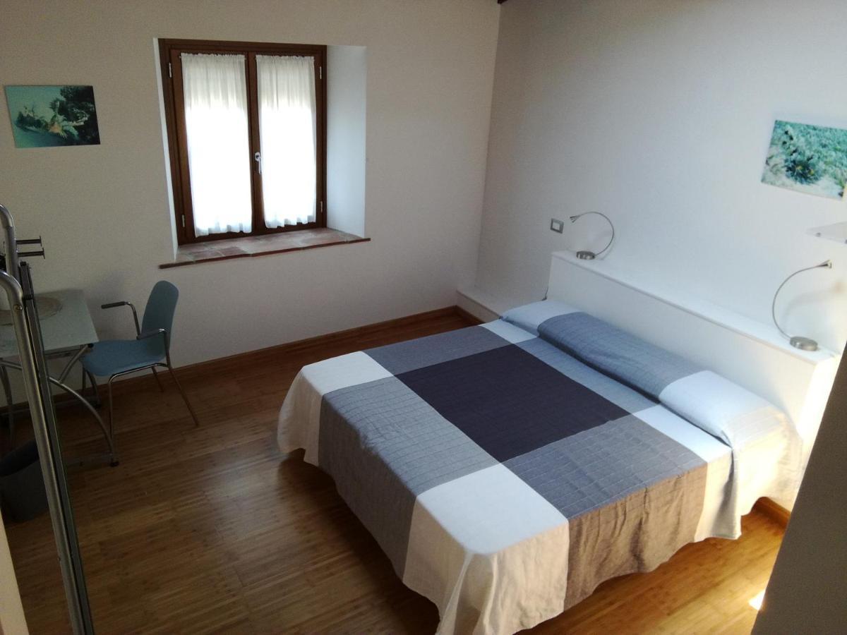 B & B Via Di Mezzo Coreglia Antelminelli Extérieur photo