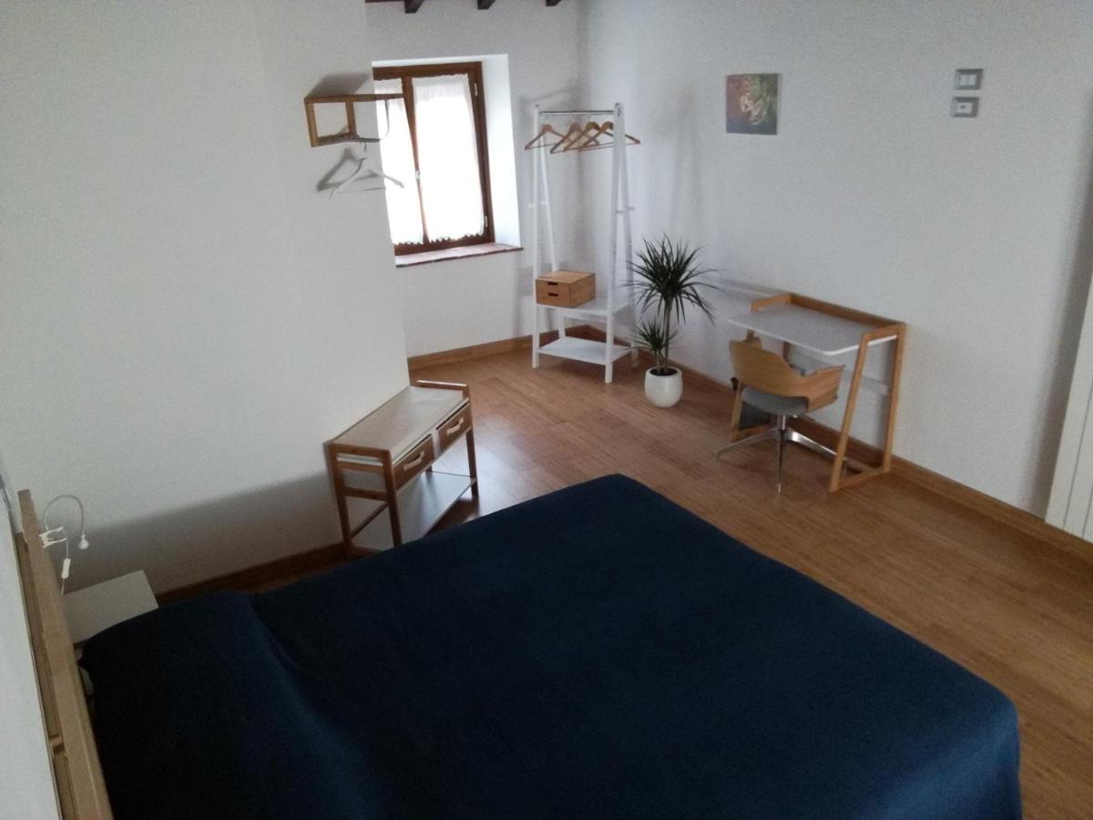B & B Via Di Mezzo Coreglia Antelminelli Extérieur photo